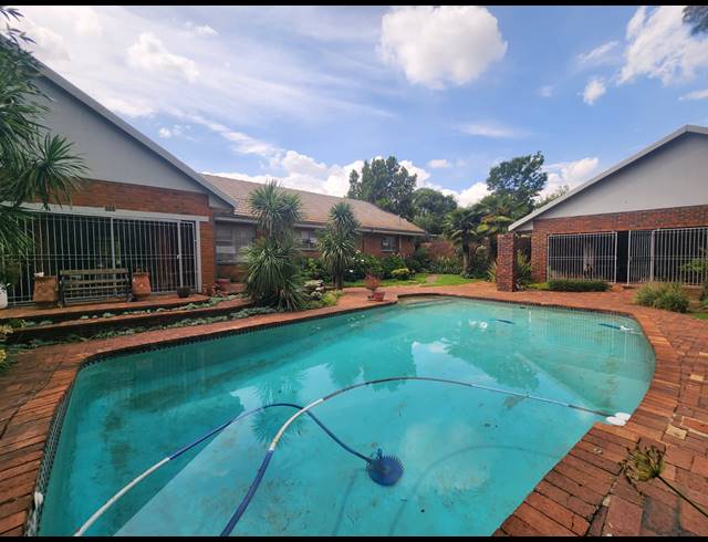 3 BEDROOM HOUSE FOR SALE IN RIVERSDALE